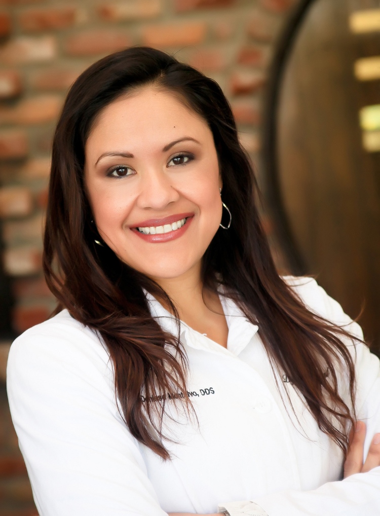 Dr. Denisse Montalvo - Doctors Choice Awards in Dentistry